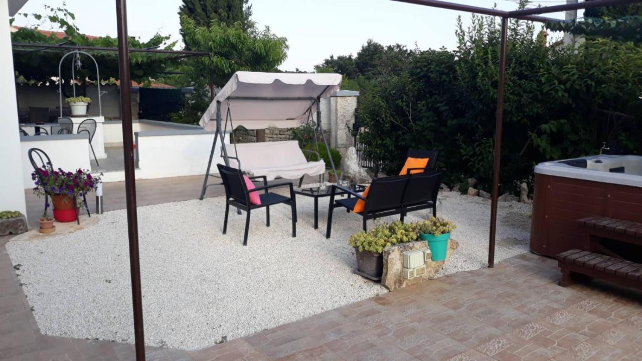 וודניאן Holiday Home Dioniza מראה חיצוני תמונה