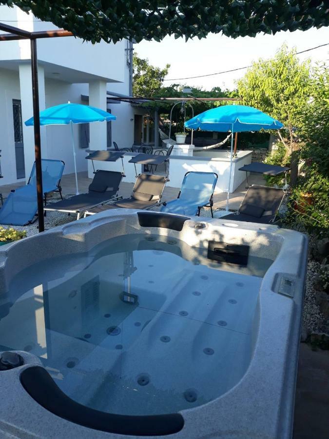 וודניאן Holiday Home Dioniza מראה חיצוני תמונה