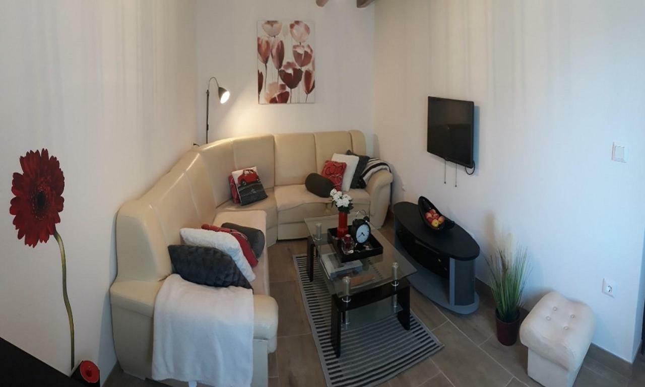 וודניאן Holiday Home Dioniza מראה חיצוני תמונה